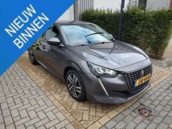 Grijs Gebruikt 2021 Peugeot 208 Allure Hatchback | € 14.750 (Goede deal)