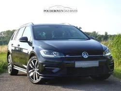 Zwart Gebruikt 2019 VW Golf VII Highline Stationwagen | € 14.999 (Goede deal)