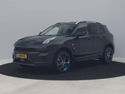 Zwart, metallic lak Gebruikt 2023 Lynk & Co 01 SUV | € 27.200 (Goede deal)