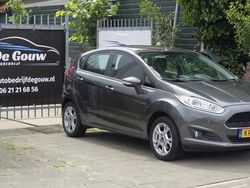Grijs Gebruikt 2016 Ford Fiesta Style Hatchback | € 5.490 (Eerlijke prijs)