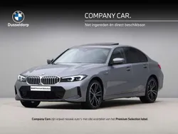 Skyscraper grey metallic (grijs metallic) Gebruikt 2024 BMW 320e Shadowline Sedan | € 42.950 (Super prijs)
