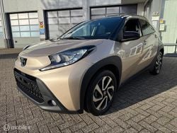 Beige Gebruikt 2024 Toyota Aygo X Pulse SUV | € 21.490