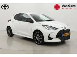 Wit Gebruikt 2023 Toyota Yaris Sport Hatchback | € 26.999 (Eerlijke prijs)