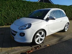 Wit Gebruikt 2014 Opel Adam Glam Hatchback | € 7.450 (Eerlijke prijs)