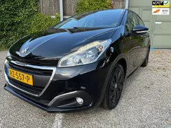Wit Gebruikt 2018 Peugeot 208 Hatchback | € 5.744 (Goede deal)