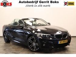 Zwart Gebruikt 2018 BMW 220 Executive Cabriolet | € 25.250 (Eerlijke prijs)