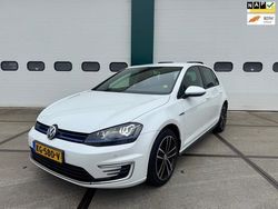 Wit, metallic lak Gebruikt 2016 VW Golf VII GTE Hatchback | € 15.925 (Iets duurder)