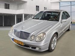 Grijs Gebruikt 2002 Mercedes E220 Classic Sedan | € 2.695 (Goede deal)