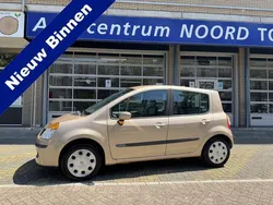Bruin Gebruikt 2005 Renault Modus Luxe MPV | € 2.949 (Eerlijke prijs)