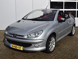 Grijs Gebruikt 2003 Peugeot 206 CC Cabriolet | € 4.495 (Duur)