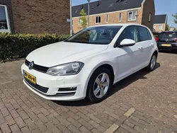 Wit Gebruikt 2013 VW Golf VII Hatchback | € 7.750 (Eerlijke prijs)