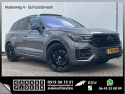 Grijs, metallic lak Gebruikt 2020 VW Touareg R SUV | € 49.900