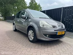 Mpv Gebruikt 2011 Renault Modus Dynamique MPV | € 3.250