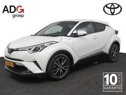 Wit Gebruikt 2017 Toyota C-HR Executive SUV | € 19.950 (Eerlijke prijs)