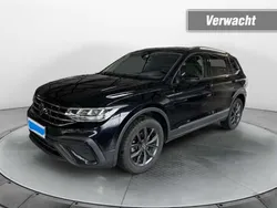 Zwart Gebruikt 2023 VW Tiguan Allspace Life SUV | € 37.950 (Goede deal)