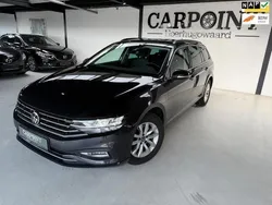 Grijs Gebruikt 2023 VW Passat Business Stationwagen | € 27.950 (Eerlijke prijs)
