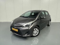 Grijs Gebruikt 2013 Toyota Yaris Hybrid Hatchback | € 12.799