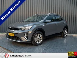 Grijs Gebruikt 2021 Kia Stonic SUV | € 21.745 (Eerlijke prijs)