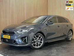 Grijs Gebruikt 2019 Kia Ceed GT-Line Hatchback | € 13.995 (Eerlijke prijs)