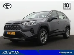 Grijs Gebruikt 2022 Toyota RAV4 Hybrid Active SUV | € 37.445 (Iets duurder)