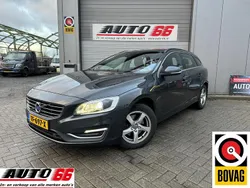 Grijs Gebruikt 2017 Volvo V60 Stationwagen | € 6.595 (Iets duurder)
