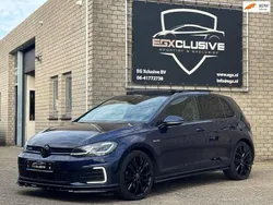 Blauw Gebruikt 2020 VW Golf VII GTE Hatchback | € 20.450 (Eerlijke prijs)