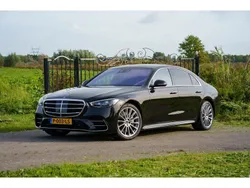 Zwart, metallic lak Gebruikt 2022 Mercedes S580 AMG line Sedan | € 119.900 (Iets duurder)