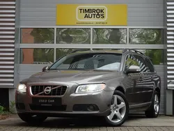 Grijs Gebruikt 2010 Volvo V70 Stationwagen | € 13.750 (Eerlijke prijs)