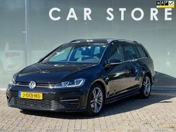 Zwart Gebruikt 2020 VW Golf VII Highline Stationwagen | € 18.945 (Goede deal)