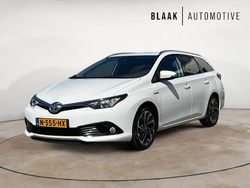 Wit Gebruikt 2019 Toyota Auris Hatchback | € 19.795 (Iets duurder)