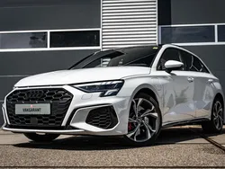 Wit Gebruikt 2022 Audi A3 Sportback e-tron Competition Sedan | € 31.950 (Goede deal)