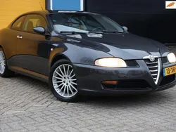Grijs, metallic lak Gebruikt 2006 Alfa Romeo GT Distinctive Coupé | € 6.450