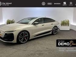 Beige Gebruikt 2025 Audi e-tron Performance SUV | € 85.900 (Eerlijke prijs)
