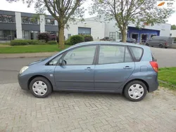 Blauw Gebruikt 2004 Toyota Corolla Verso Terra MPV | € 1.999 (Eerlijke prijs)