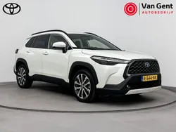 Wit Gebruikt 2022 Toyota Corolla Cross Edition SUV | € 33.999 (Eerlijke prijs)