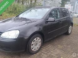 Zwart Gebruikt 2004 VW Golf IV Trendline Hatchback | € 999 (Goede deal)