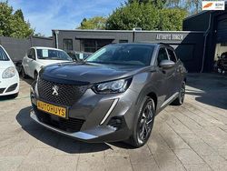 Grijs, metallic lak Gebruikt 2021 Peugeot 2008 Allure SUV | € 16.750 (Goede deal)