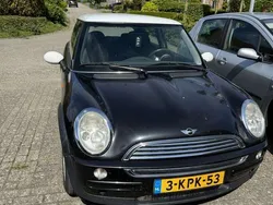 Zwart Gebruikt 2002 Mini Cooper Chili Hatchback | € 1.500