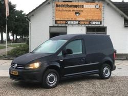 Zwart (metallic) Gebruikt 2018 VW Caddy MPV | € 5.900 (Goede deal)