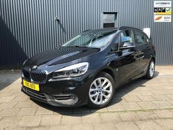 Zwart, metallic lak Gebruikt 2018 BMW 225 Active Tourer Comfort Edition MPV | € 17.950 (Super prijs)