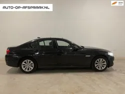 Zwart, metallic lak Gebruikt 2012 BMW 535 Executive Sedan | € 9.999 (Eerlijke prijs)