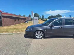 Grijs, metallic lak Gebruikt 2009 Saab 9-5 Griffin Stationwagen | € 8.750 (Iets duurder)