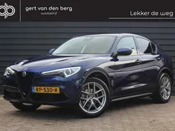 Blauw, metallic lak Gebruikt 2018 Alfa Romeo Stelvio SUV | € 26.900 (Super prijs)