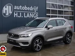 Grijs Gebruikt 2021 Volvo XC40 Inscription SUV | € 27.950 (Eerlijke prijs)
