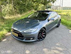 Grijs Gebruikt 2013 Tesla Model S Performance Hatchback | € 21.750 (Duur)
