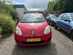 Rood Gebruikt 2008 Renault Twingo Hatchback | € 1.250 (Eerlijke prijs)