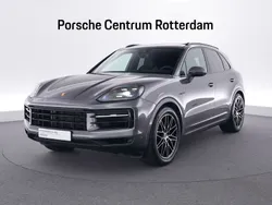 Grijs, metallic lak Gebruikt 2024 Porsche Cayenne SUV | € 132.900