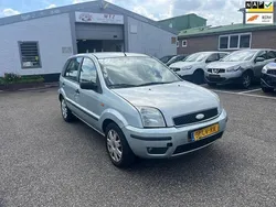 Groen Gebruikt 2003 Ford Fusion MPV | € 699 (Goede deal)
