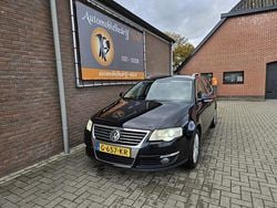 Zwart Gebruikt 2007 VW Passat Highline Stationwagen | € 1.995 (Goede deal)