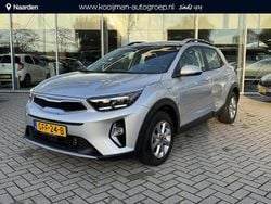 Grijs Gebruikt 2024 Kia Stonic SUV | € 22.900 (Eerlijke prijs)